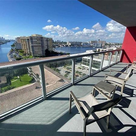 2Bd 2Ba Condo @Beachwalk Resort W/Pool Hallandale Beach Exterior photo