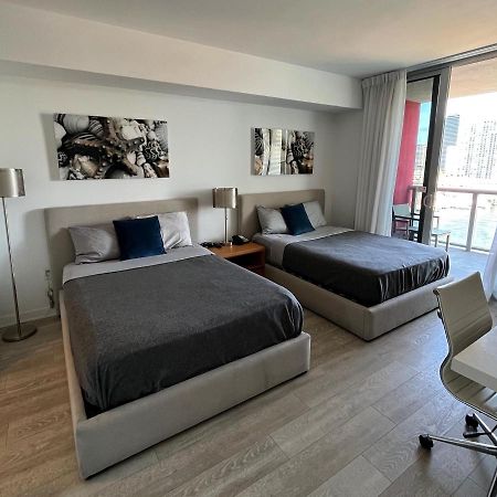 2Bd 2Ba Condo @Beachwalk Resort W/Pool Hallandale Beach Exterior photo